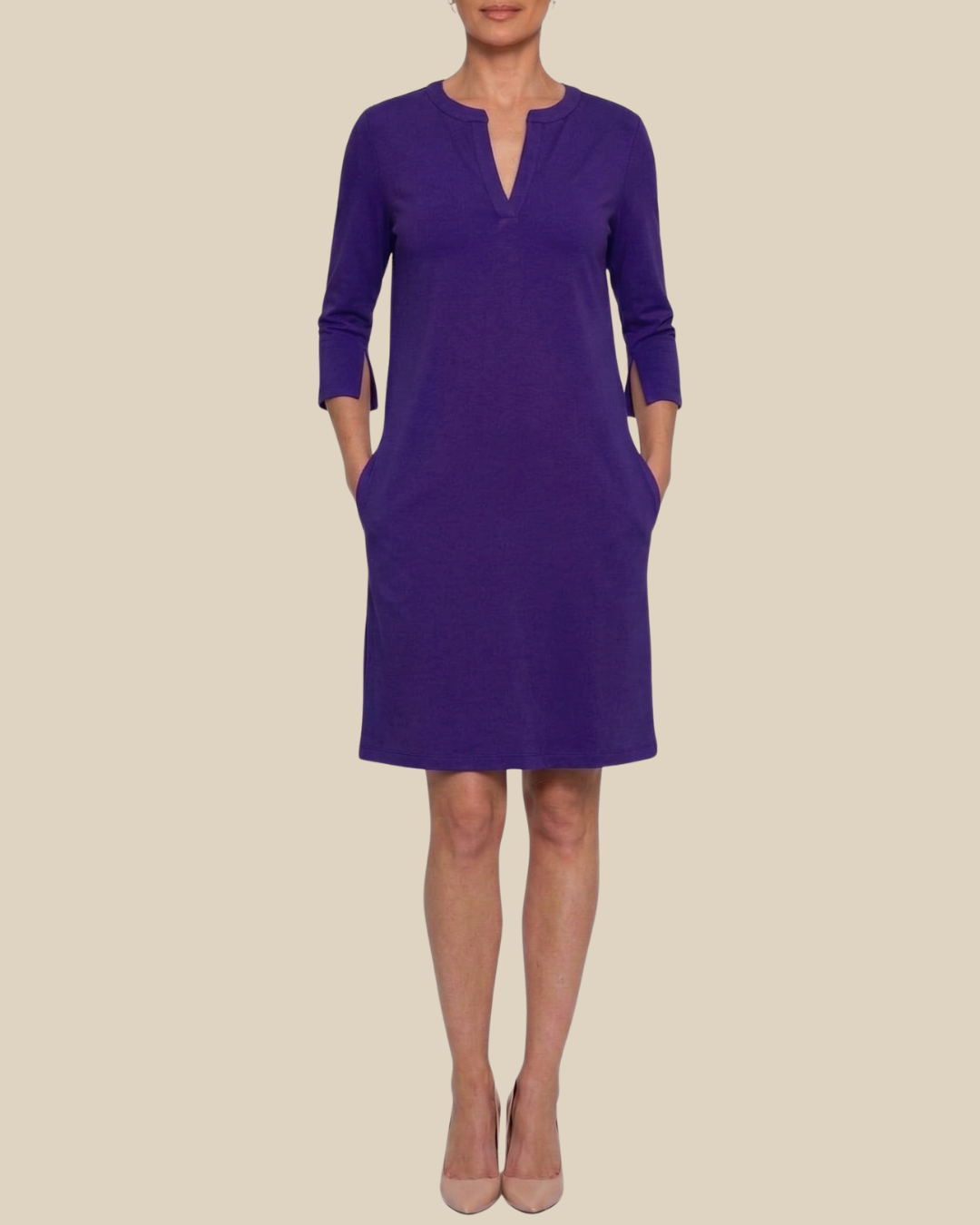 Alexandra | Minimalistisches Shift-Kleid mit V-Ausschnitt