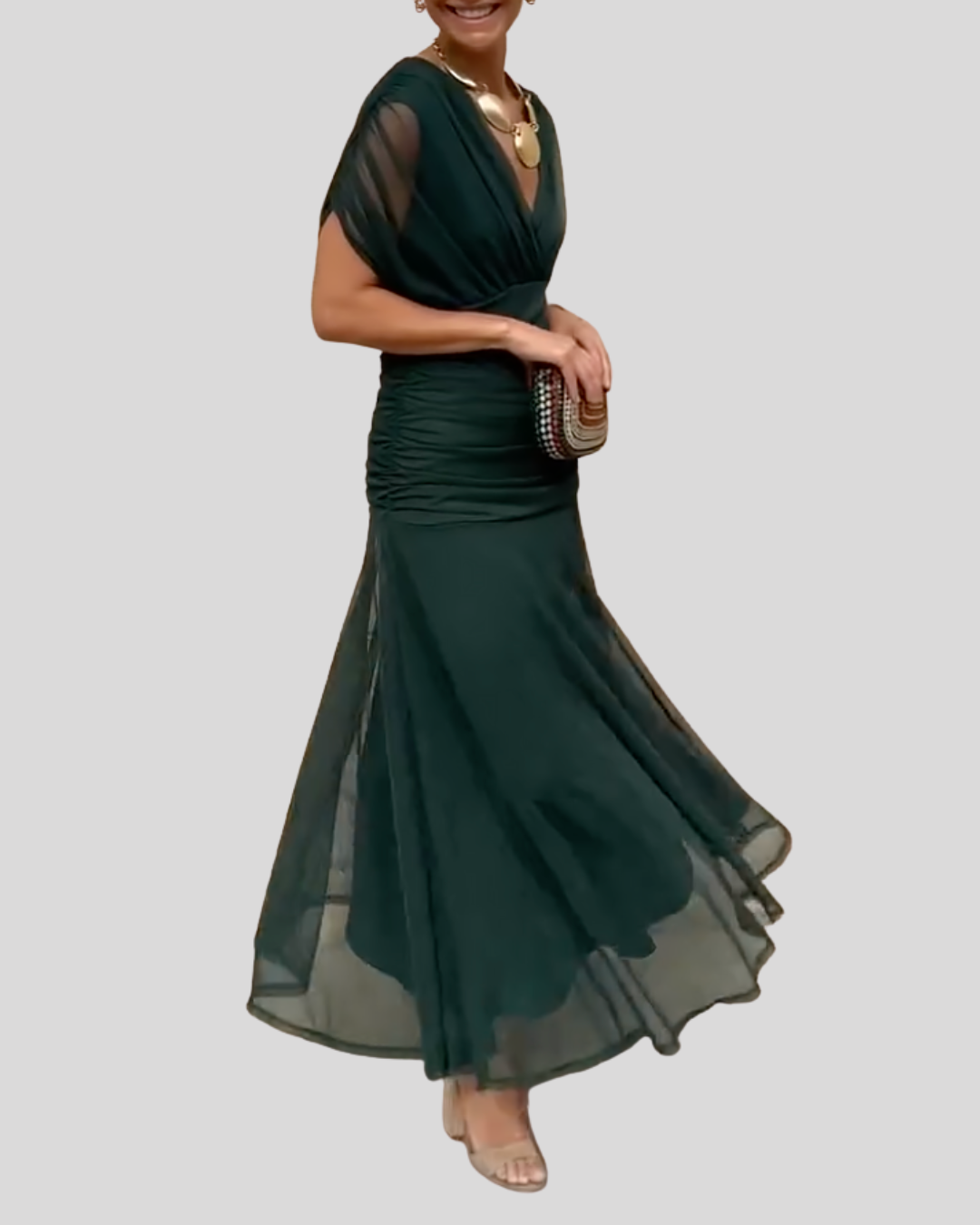 Helena | Plissiertes Maxikleid mit Taillenbetonung
