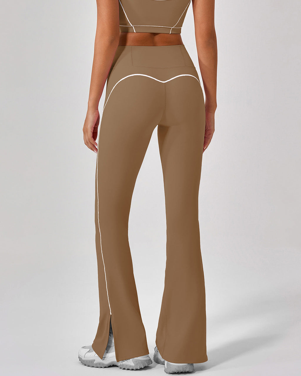 Nova | Ausgestellte Active Leggings