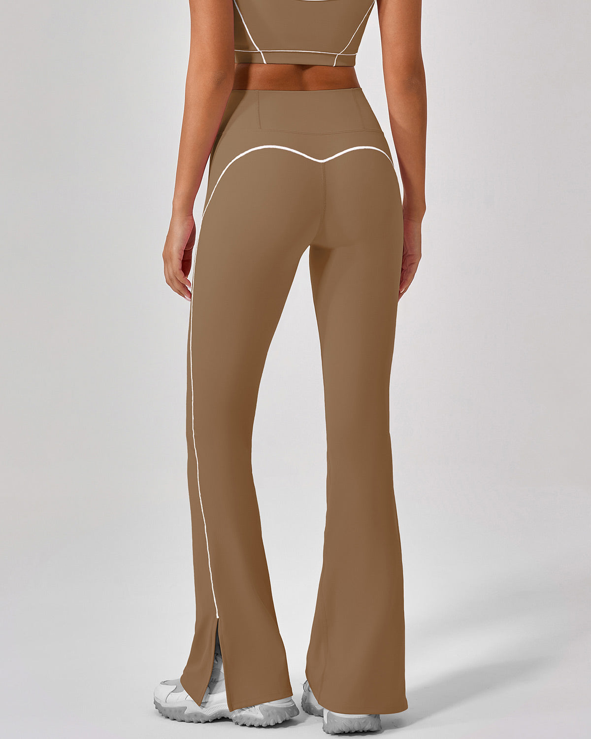 Nova | Ausgestellte Active Leggings