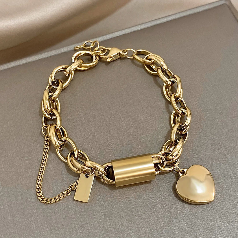 Goldenes Herz-Charm-Armband