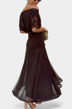 Helena | Plissiertes Maxikleid mit Taillenbetonung