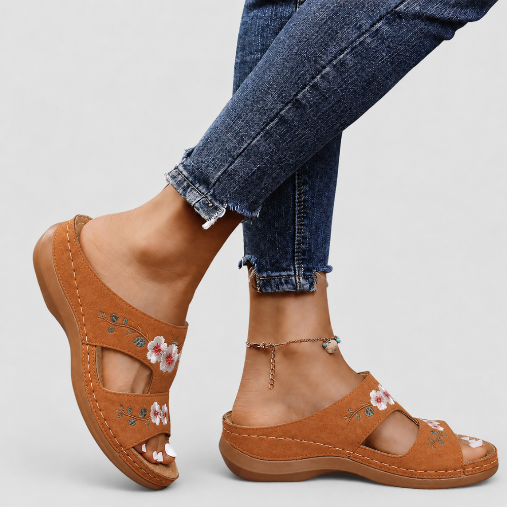 Célia | Sandales orthopédiques fleuries