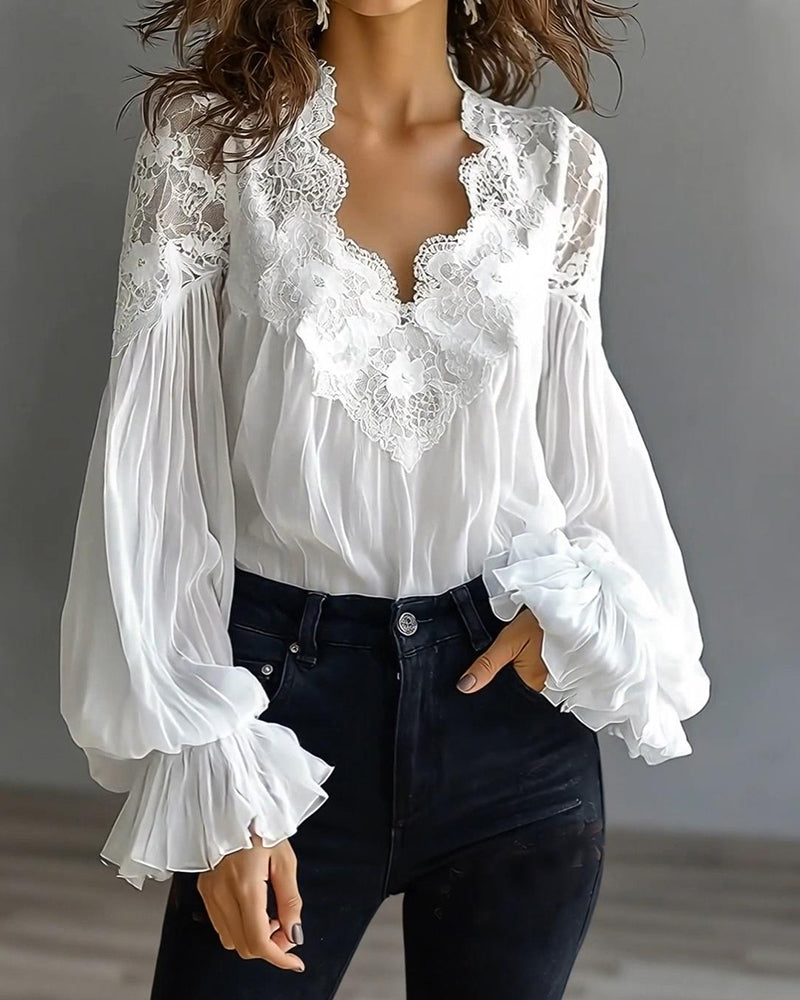 Lucia | Bluse mit Spitzenbesatz